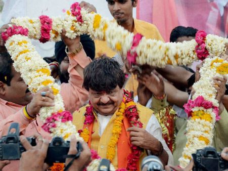 पोस्टमार्टम रिपोर्ट आई नहीं और एमपी के मंत्री ने कहा हार्ट अटैक से हुई अक्षय की मौत