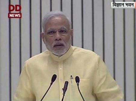 PM मोदी ने लांच की स्किल इंडिया मिशन, कहा हर गरीब नौजवान मेरी फौज का सिपाही