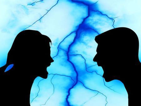 लव-लाइफ में तकरार, घर में कलह का एक कारण यह भी