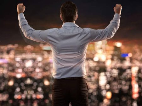 बॉस से रहती है खटपट, नहीं मिलता मेहनत का फल