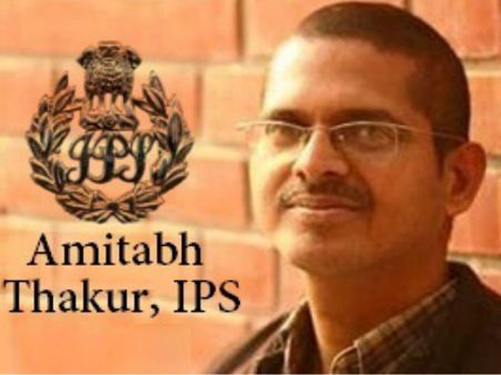 मुलायम के खिलाफ 'कठोर' कार्रवाई के लिए अदालत का दरवाजा खटखटाएंगे IPS अमिताभ ठाकुर
