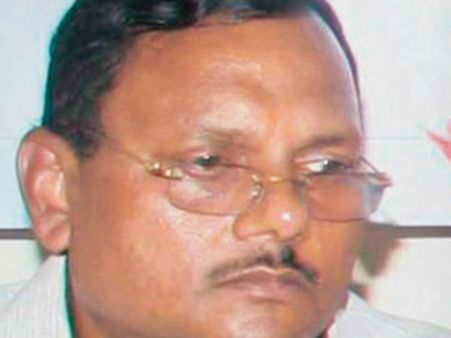 यादव सिंह के घर से लेकर सुसराल तक सीबीआई का छापा, नोएडा की कोठी सील