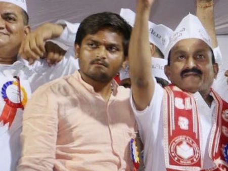 आंदोलन को आगे बढ़ाने के लिए पटेल विधायकों से मुलाकात करेंगे हार्दिक