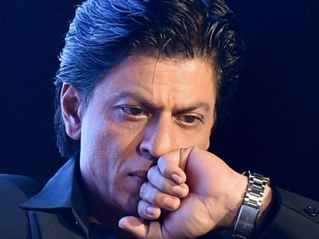7 साल में कब-कब अमेरिका के एयरपोर्ट पर रोके गये शाहरूख खान, क्यों?