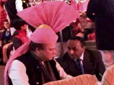 शरीफ ने नातिन के दावत-ए-वलीमा में पहनी पीएम मोदी की दी हुई पगड़ी