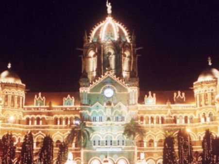 Happy New Year: देखें भारत समेत पूरी दुनिया में नये साल के जश्न की तस्वीरें