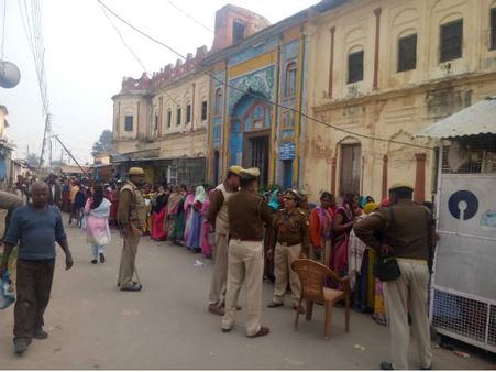''हिंदू इसे बाबरी मस्जिद नहीं राम जन्मभूमि कहते हैं''