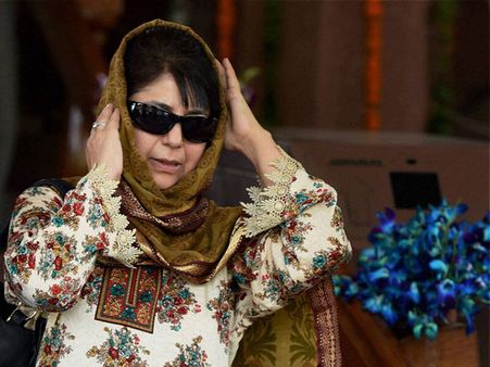 जानिए महबूबा मुफ्ती की तरह किन राज्यों में हैं महिला सीएम