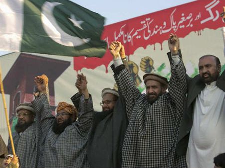 फिर हाफिज सईद ने दी भारत पर हमलों की धमकी और फिर खामोश पीएम नवाज