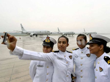क्‍या आप जानते हैं एक दिन 94 मिलियन सेल्‍फीज होती हैं क्लिक