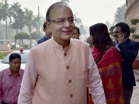 बजट से पहले अरुण जेटली ने पेश किया इकोनॉमिक सर्वे