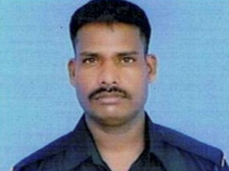 जानें बचपन से अबतक कैसा रहा लांस नायक हनुमनथप्पा का सफर