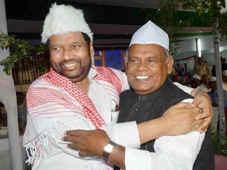 नए गठबंधन की राह पर रामविलास, मांझी और उपेंद्र कुशवाहा