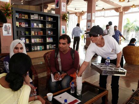हौसलों को मिली उड़ान: लखनऊ के शी-रोज कैफे में एसिड अटैक विक्टिम्स सर्व करेंगी कॉफी