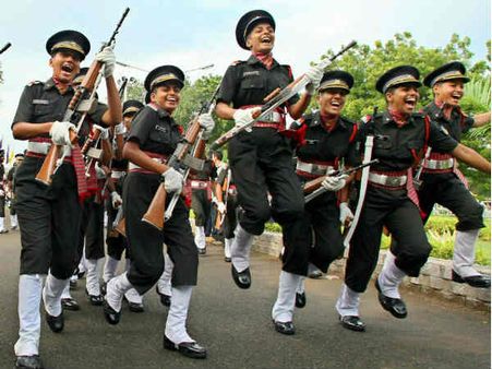 महिला दिवस- 'स्वयंवर' से 'स्वयं का वर' तक