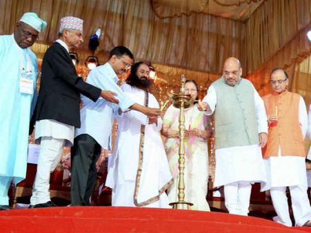 राजदीप सरदेसाई को आर्ट ऑफ लिविंग का जवाब