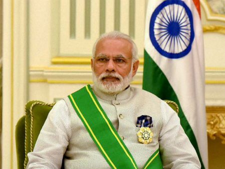 पीएम मोदी ने की 'स्टैंड अप इंडिया' स्कीम की शुरुआत