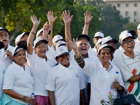 वरिष्ठ नागरिकों को मोदी सरकार का बड़ा तोहफा, सेक्शन 80D में बड़ी छूट
