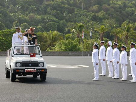 Pics: इंडियन नेवी ने दिए समंदर को नए बादशाह