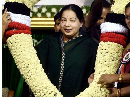 32 साल बाद दोहराया इतिहास, इन वजहों से जीती 'अम्मा'