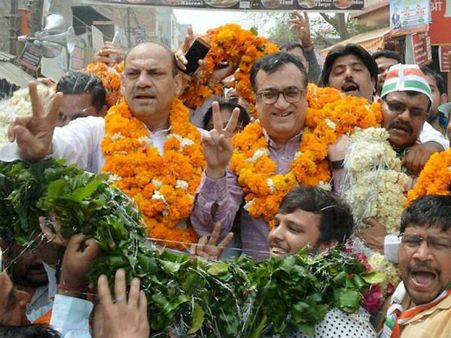 MCD Bypolls: भाजपा के लिए 'खतरे की घंटी',कांग्रेस के लिए 'मरहम'