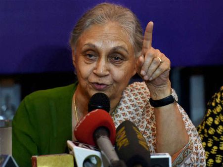 शीला दीक्षित ने ''आप'' को बताया स्कैंडल की सरकार
