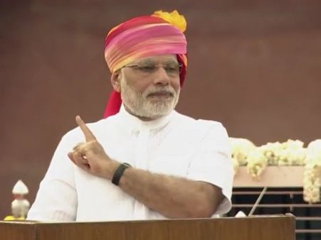 मोदी ने लाल किले की प्राचीर से बलूचिस्तान को कहा धन्यवाद