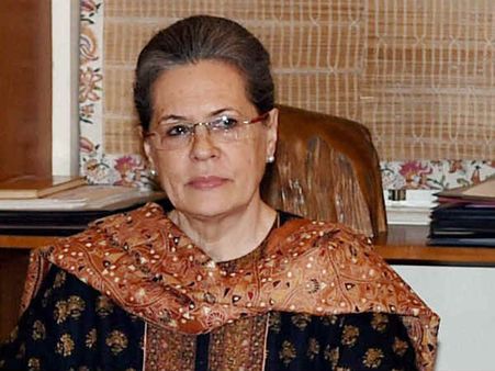 सोनिया गांधी की सुरक्षा में तैनात एसपीजी कमांडो को पुलिस ने पकड़ा, तीन दिन से था लापता