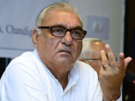 हरियाणा के पूर्व CM हुड्डा और उनके सहयोगियों के 20 ठिकानों पर CBI का छापा