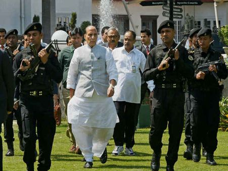 मोदी सरकार ने चला ऐसा दांव, चक्रव्यूह में फंस गए अलगाववादी