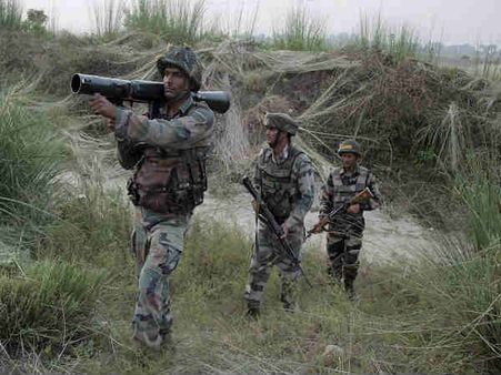 त्योहारों के बीच सीमा पर सेना का एक और जवान शहीद