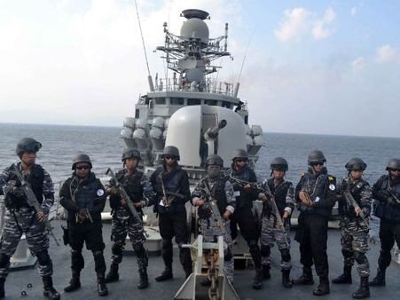 पाकिस्‍तान से बिगड़ते हालातों के बीच, नेवी करने जा रही है युद्ध अभ्‍यास