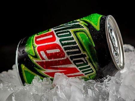 7 दिन में गल जाता है माउंटेन ड्यू में रखा चूहा, सोचिए क्या होगा आपका?