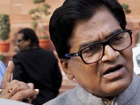 कासगंज पर सपा नेता रामगोपाल यादव के विवादित बोल: हिन्दू ने मारा हिन्दू को और मुसलमान के ऊपर लगा दिया गया आरोप