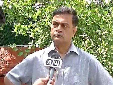संसद पर हमला करना पाक के लिए लक्ष्मण रेखा पार करने जैसा: आरके सिंह