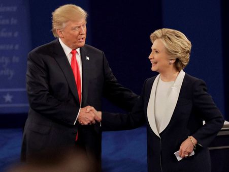 #PresidentTrump: जनता के 'ट्रंप' कार्ड से पहली महिला प्रेसिडेंट पाने के रिकॉर्ड से चूका अमेरिका