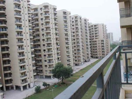 गुड़गांव की पॉश सोसायटी में बैचलर्स की नो एंट्री, फेसबुक पर वायरल