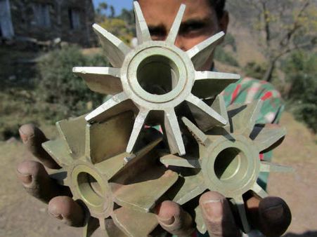 पाकिस्‍तानी सेना ने जम्‍मू के पल्‍लनवाला सेक्‍टर में की भारी गोलाबारी-भारतीय सेना