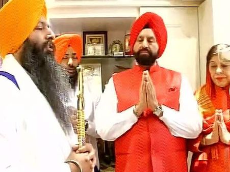 अमेरिकी राष्ट्रपति चुनाव: हिलेरी के समर्थन में चटवाल ने की खास अरदास