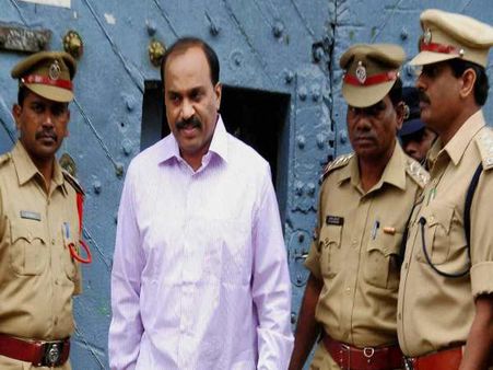 जनार्दन रेड्डी के सहयोगी ने कहा- बेटी की शादी को मुद्दा बनाया जाना गलत