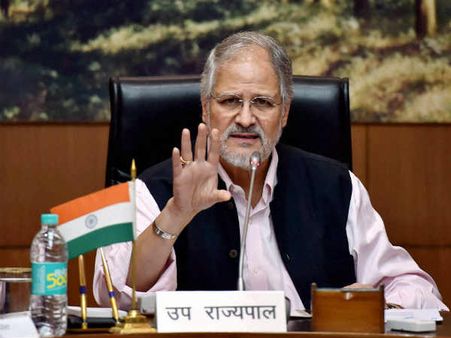 जंग के इस्तीफे पर मचा बवाल, कांग्रेस ने कहा- मोदी-केजरीवाल बताएं क्या हुई डील?