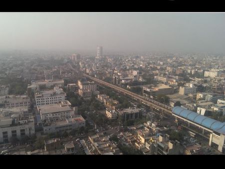 तस्वीरें गवाह हैं, दिल्ली एनसीआर की हवा खराब है जनाब