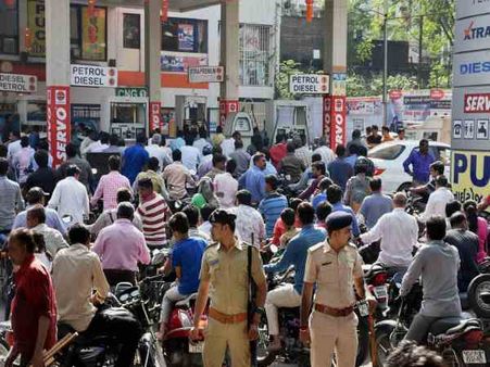 क्‍यों आज महंगा हो सकता है पेट्रोल-डीजल, जानिए इसके पीछे की वजह?