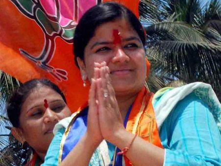 2014 में अगर मोदी लहर थी तो 2019 में सुनामी है- पूनम महाजन