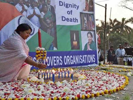 AIADMK ने किया दावा, अम्मा के सदमे में 280 लोगों की हुई मौत