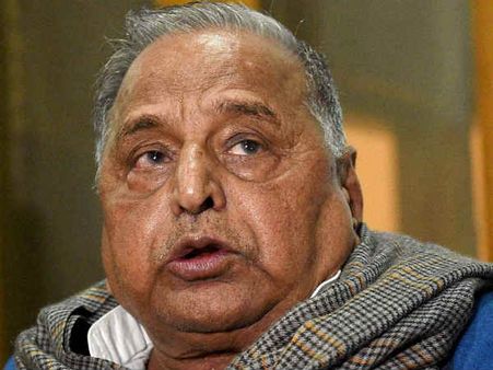 मुलायम का नेताओं को निर्देश, कांग्रेस की सभी 105 सीटों से भरे नामांकन