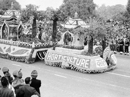 # R-Day: देखिए देश के पहले गणतंत्र दिवस का वीडियो, गर्व से सीना चौड़ा हो जाएगा