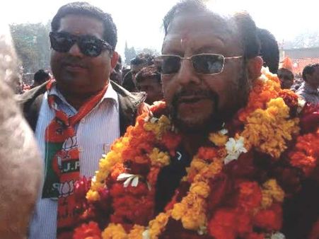 शाहजहांपुर: भाजपा नेता सुरेश कुमार खन्ना ने भरा पर्चा, कलराज ने बोला विरोधियों पर हमला