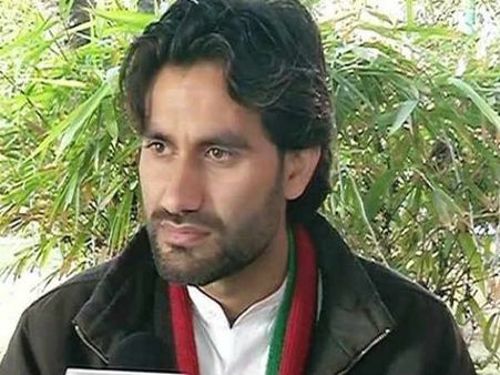 पश्‍तून नेता का दावा सैंकड़ों पश्‍तून लड़कियों को पाकिस्‍तान सेना ने बनाया सेक्‍स स्‍लेव