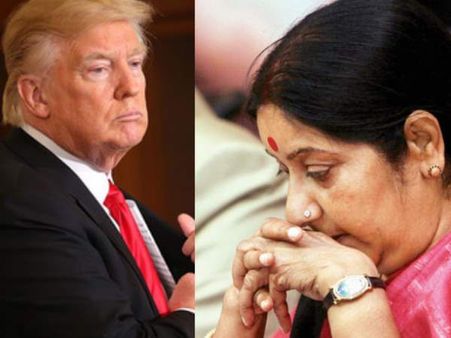 यूपी: खचाखच भरे कोर्ट में चला डोनाल्ड ट्रंप और सुषमा स्वराज के खिलाफ मुकदमा